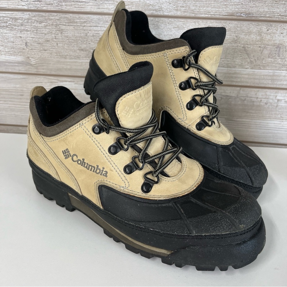 Columbia Beige and Black Waterproof Winter Boots